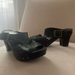 Dansko Ripley Black Leather Studded Platform Clogs